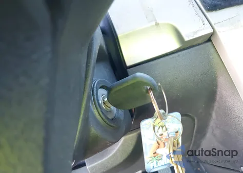 2010 Ford Focus Ses from USA, damaged, VIN 1FAHP3DNXAW171395